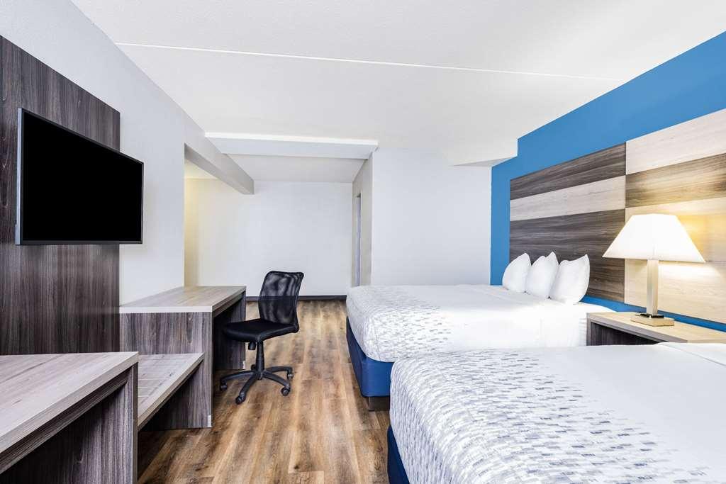 Отель Wingate By Wyndham Wichita Airport Номер фото