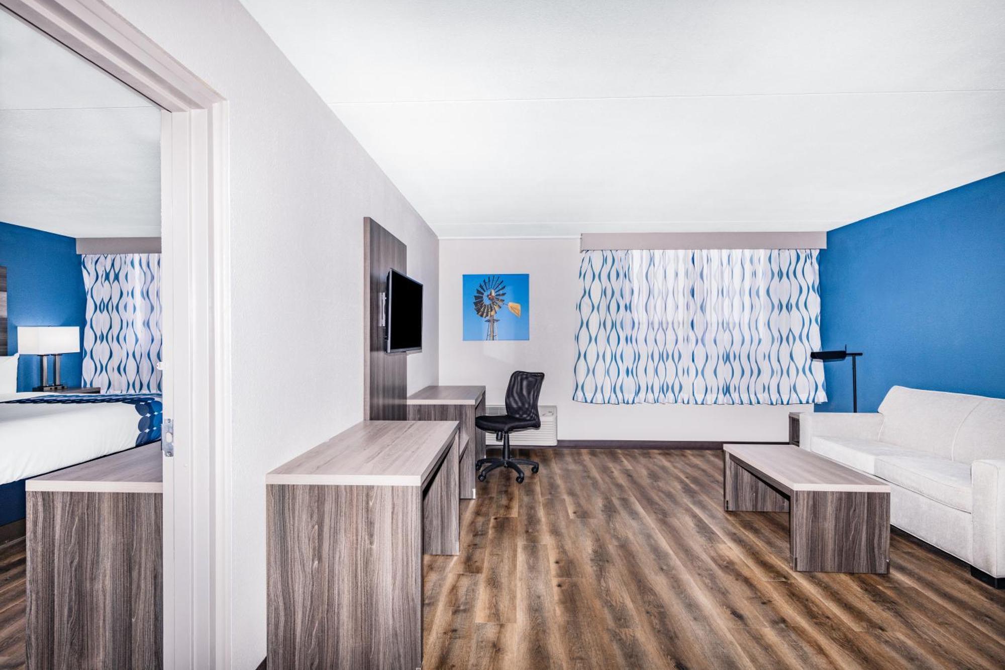 Отель Wingate By Wyndham Wichita Airport Экстерьер фото